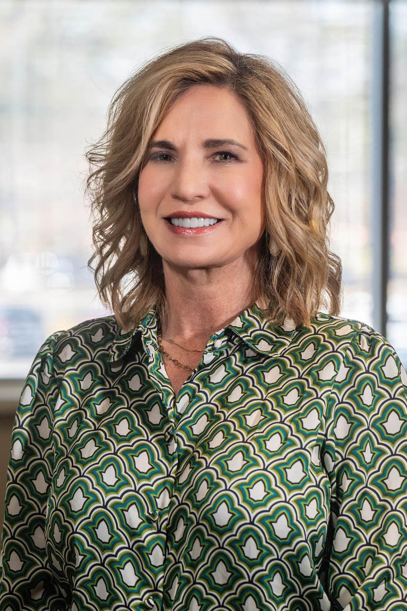 Paula Davenport